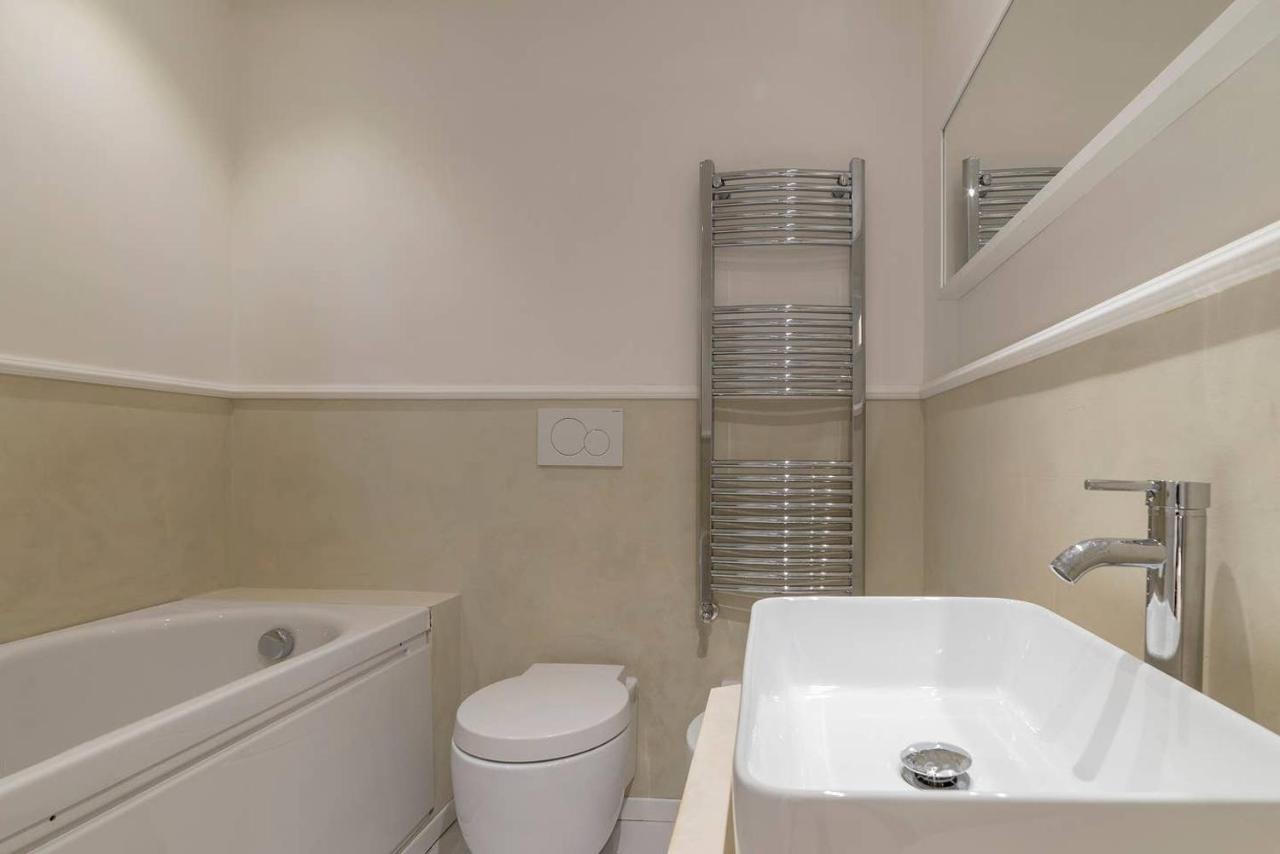 דירות רומא Loft Farnese 2 מראה חיצוני תמונה